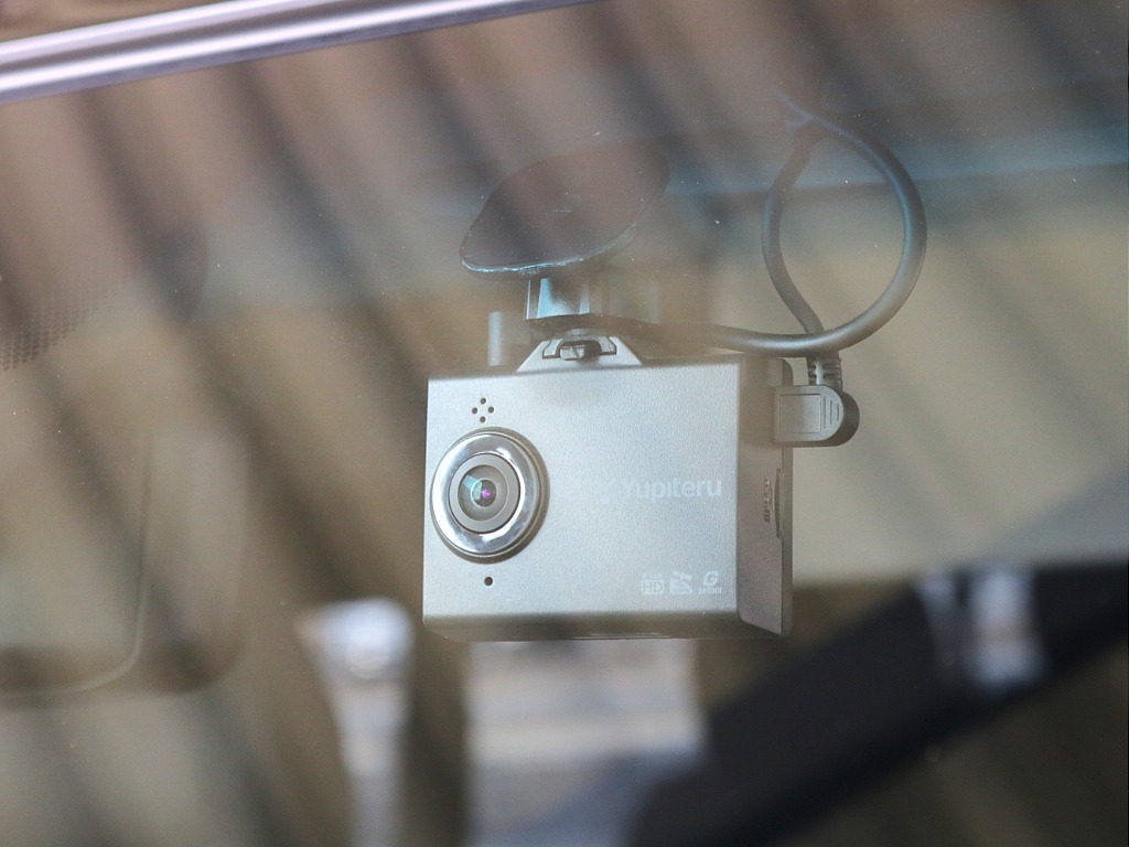 ドライブレコーダー