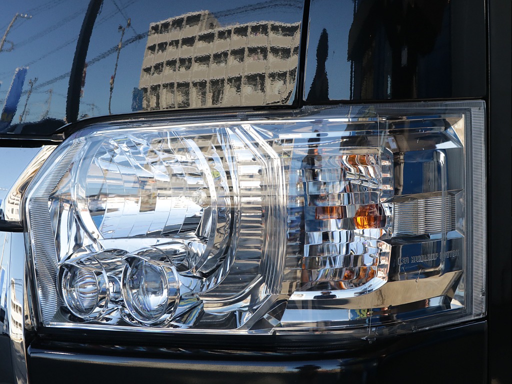 LEDヘッドライト