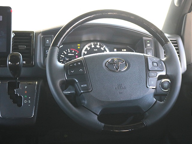 ダークプライムⅡ特別仕様車限定コンビハンドル・コンビシフトノブ