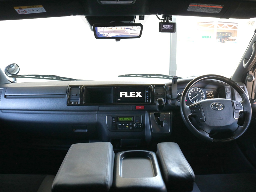 ダークプライムⅡ特別仕様車限定インテリア