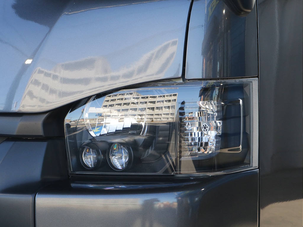 ヘッドライトインナーブラック塗装