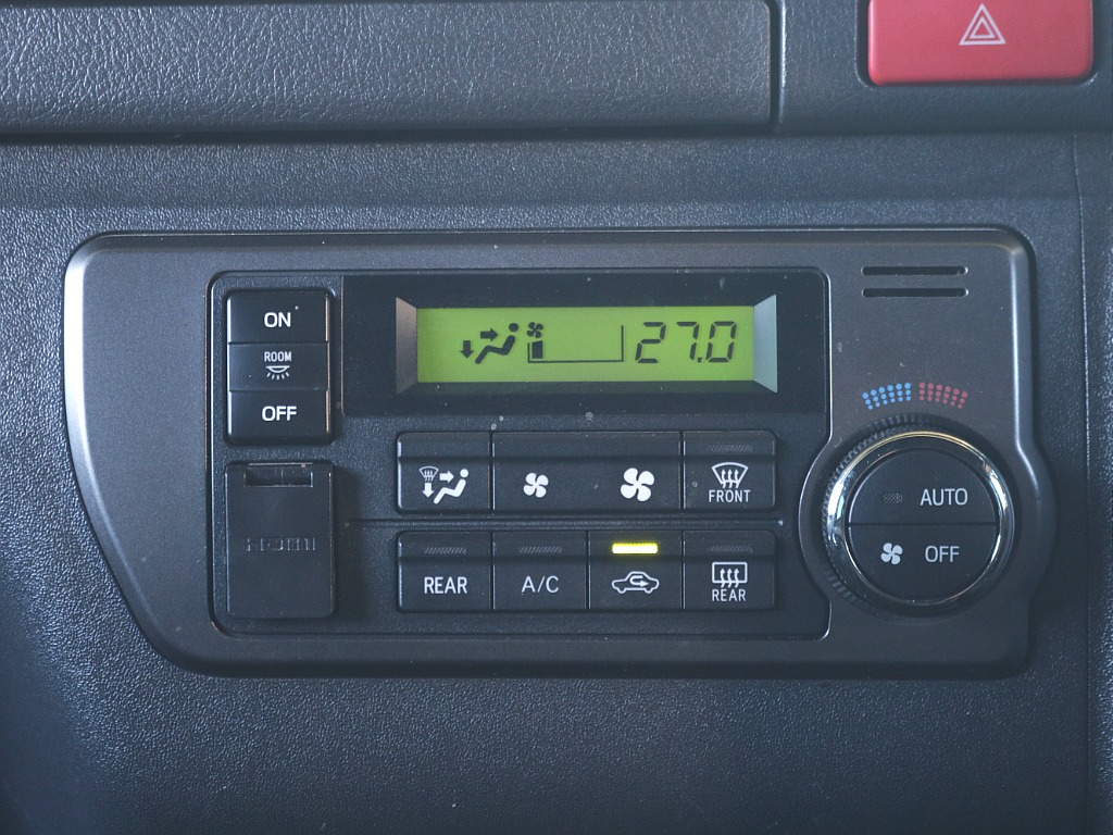 ルームランプスイッチ