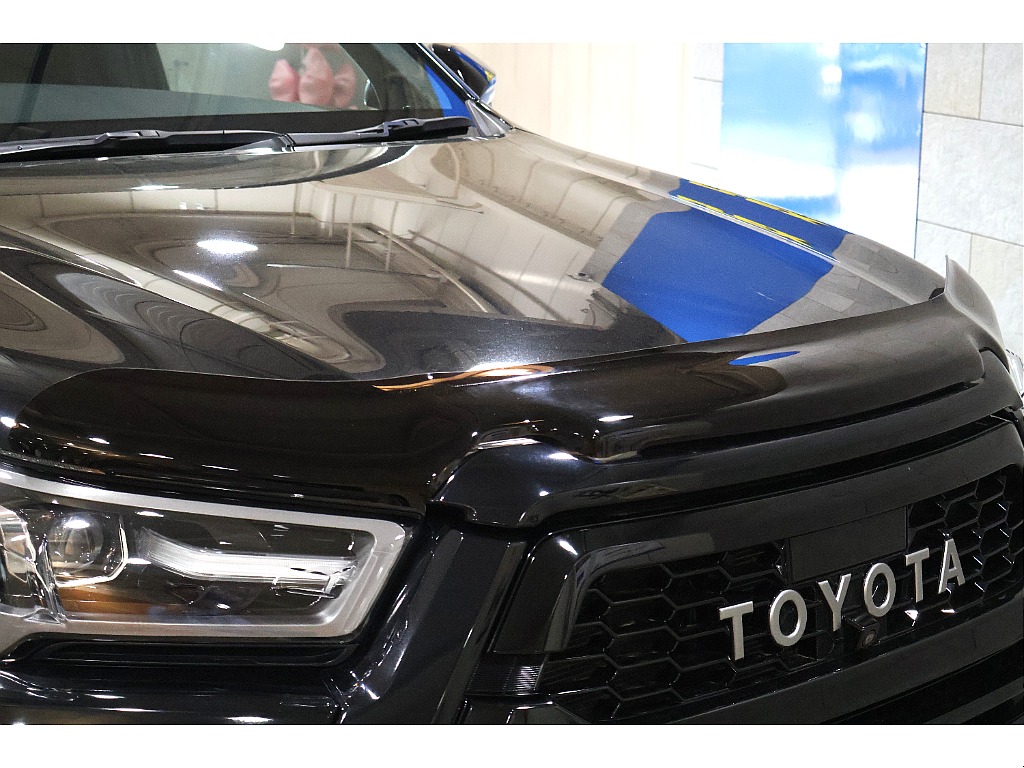 飛び石や虫から守るバグガード付き！