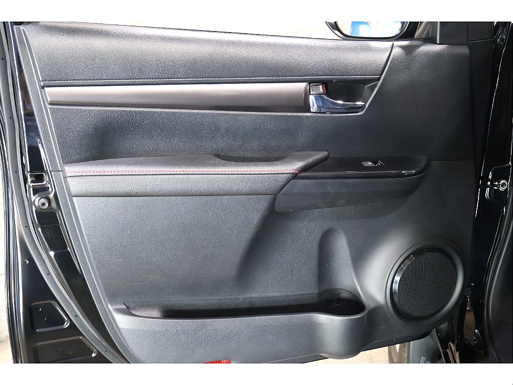 GR専用内張は高級感でしかない！