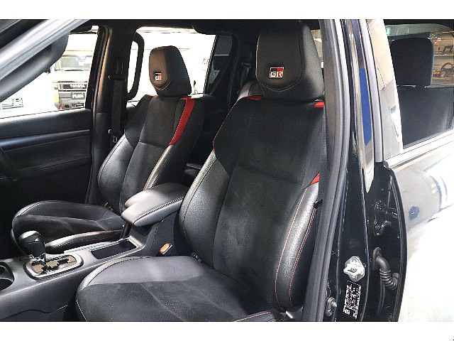 コンビシートになっておりますので肌触りも抜群☆