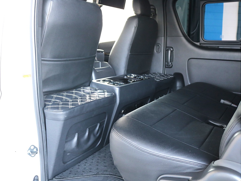 社外セカンドテーブル