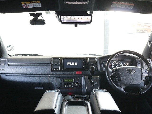 ダークプライムⅡ特別仕様車限定インテリア