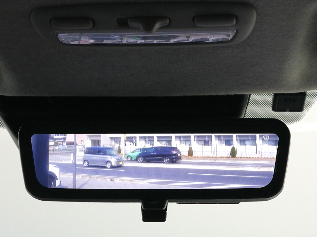 トヨタ ハイエース(10枚目)