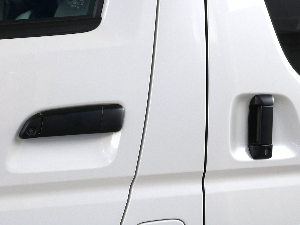 各所マットブラック塗装