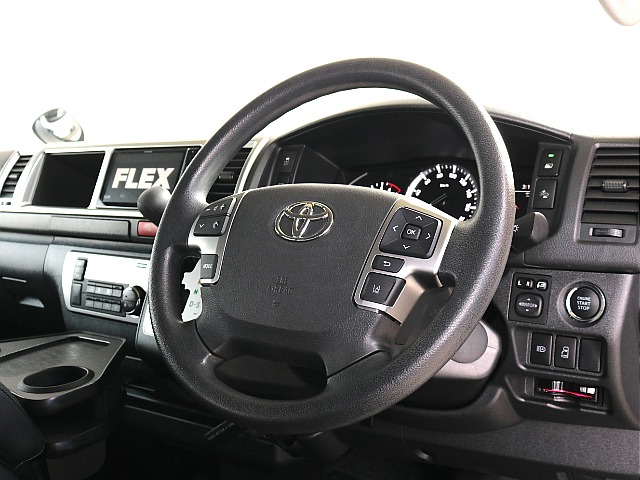 純正ステアリング