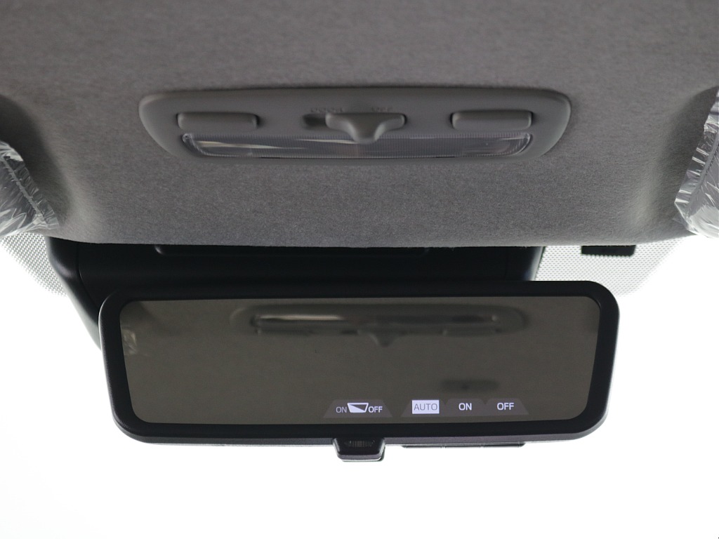 デジタルインナーミラー※モニターと鏡面で切り替え可能