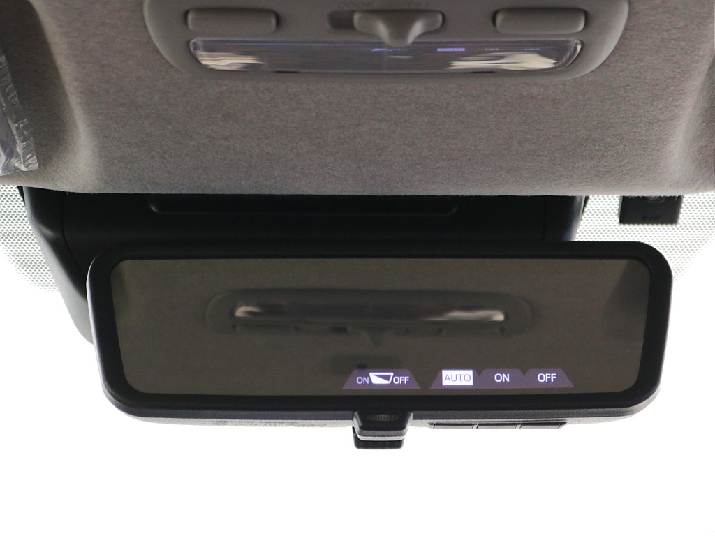 デジタルインナーミラー※モニターと鏡面で切り替え可能