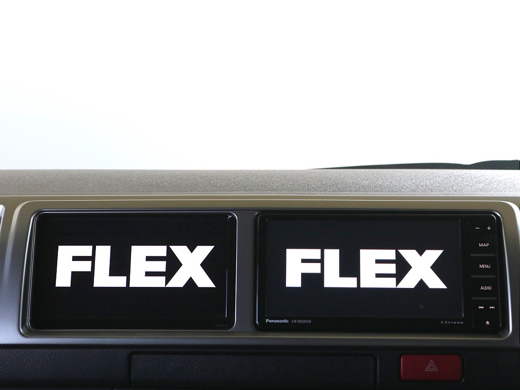 7インチワイドナビ・サブモニター