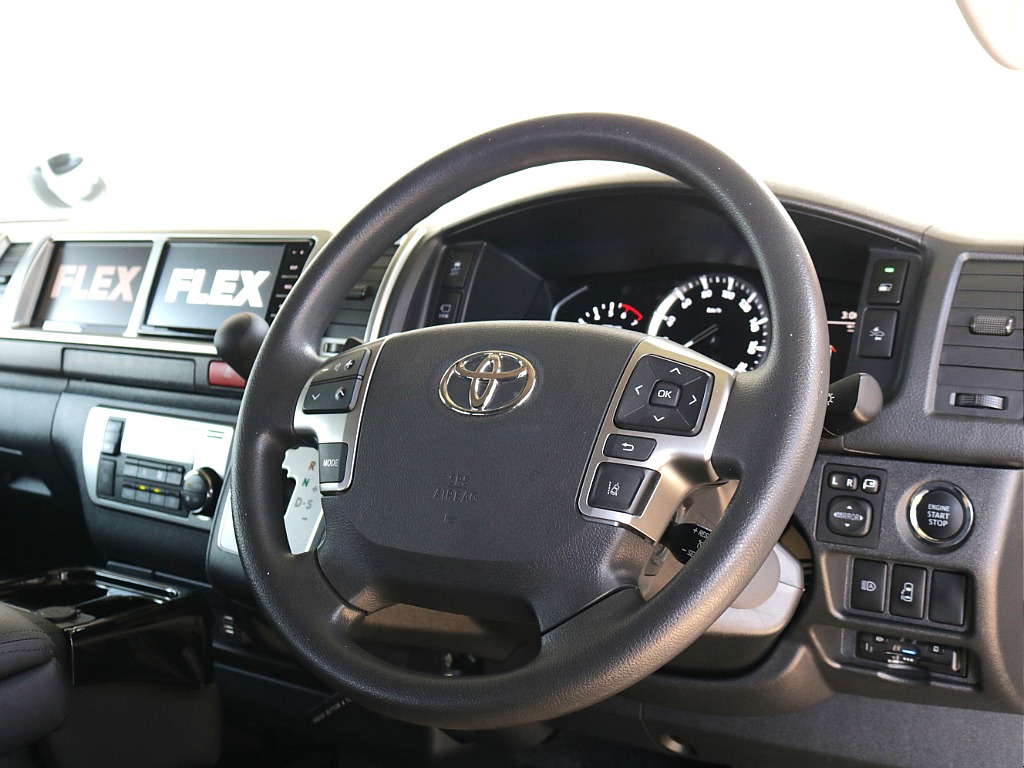 ステアリングスイッチ