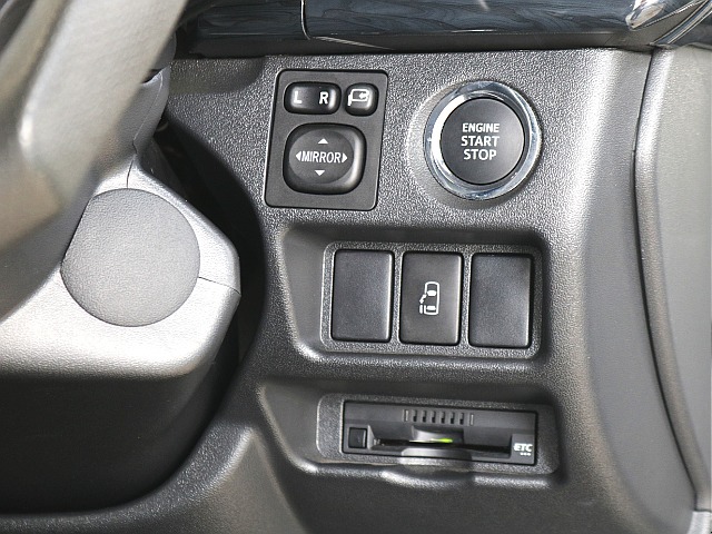 プッシュ式スタート・パワースライドドアスイッチ・ビルトインETC