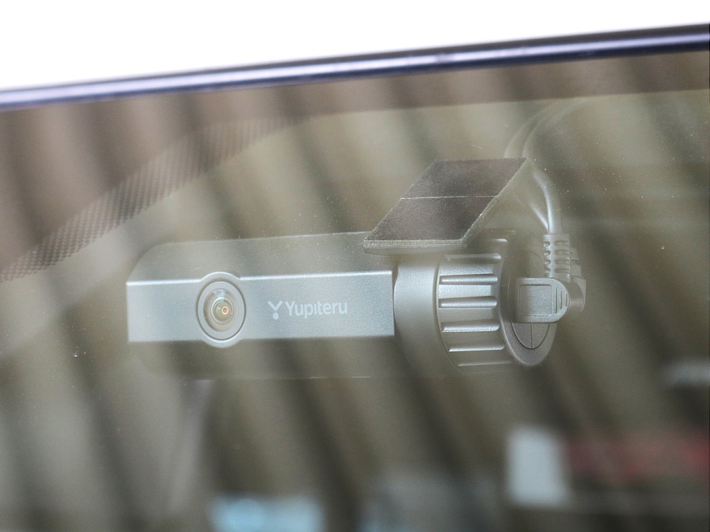 ドライブレコーダー