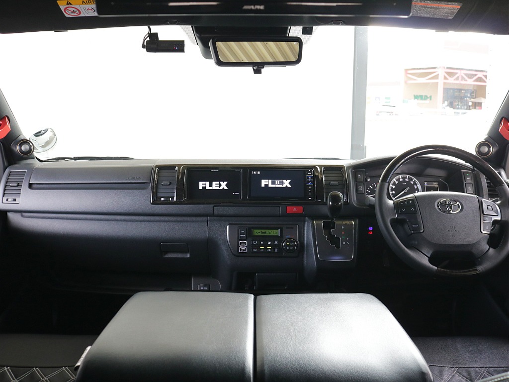 ダークプライムⅡ特別仕様車限定インテリア