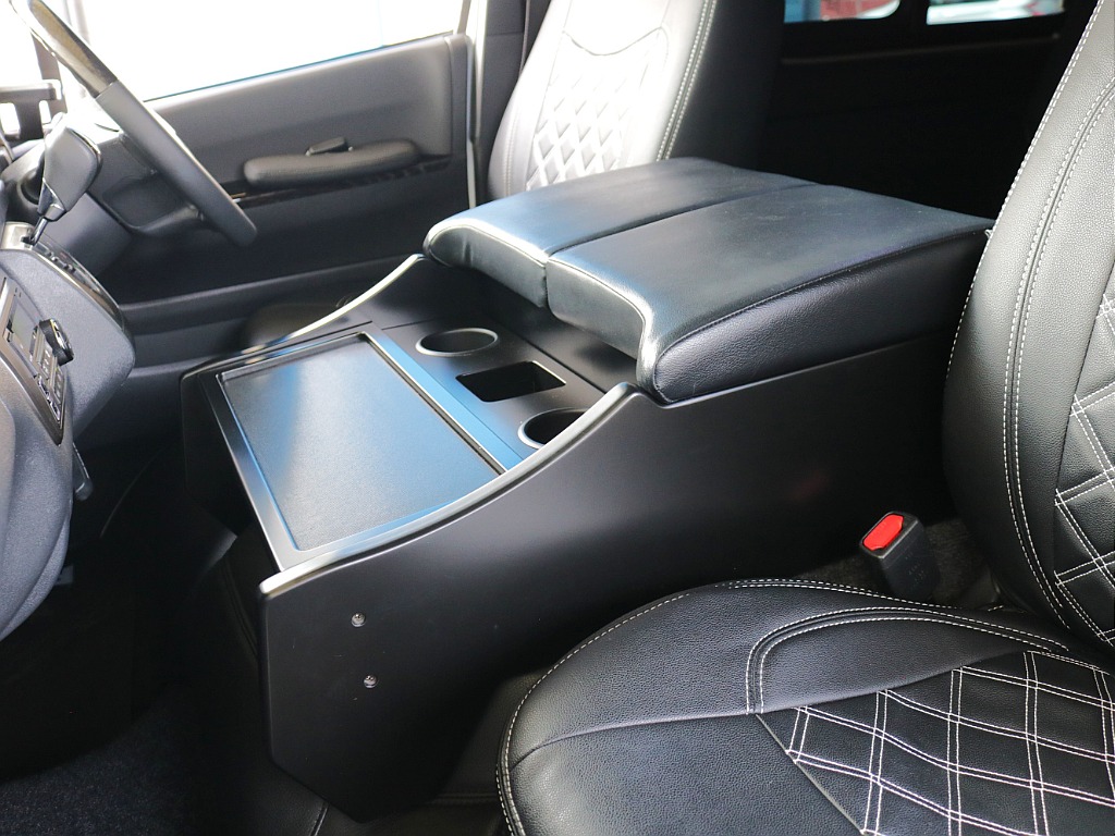 社外センターコンソール