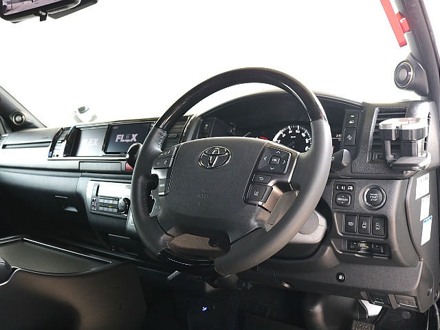 ステアリングスイッチ