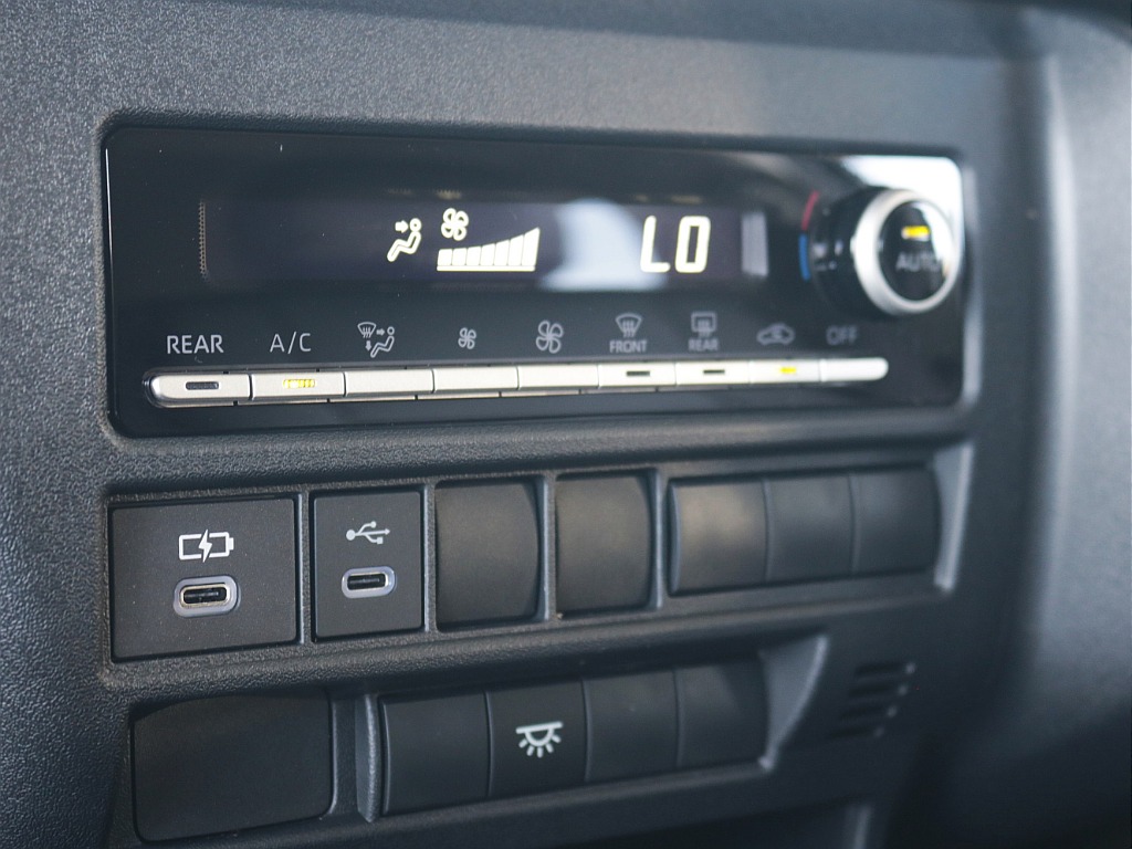 エアコンパネル