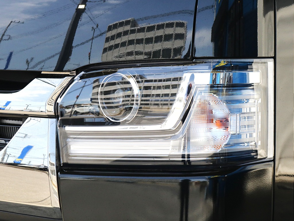 Bi-beam LEDヘッドランプ