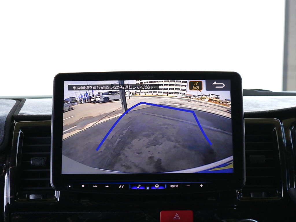 バックモニター