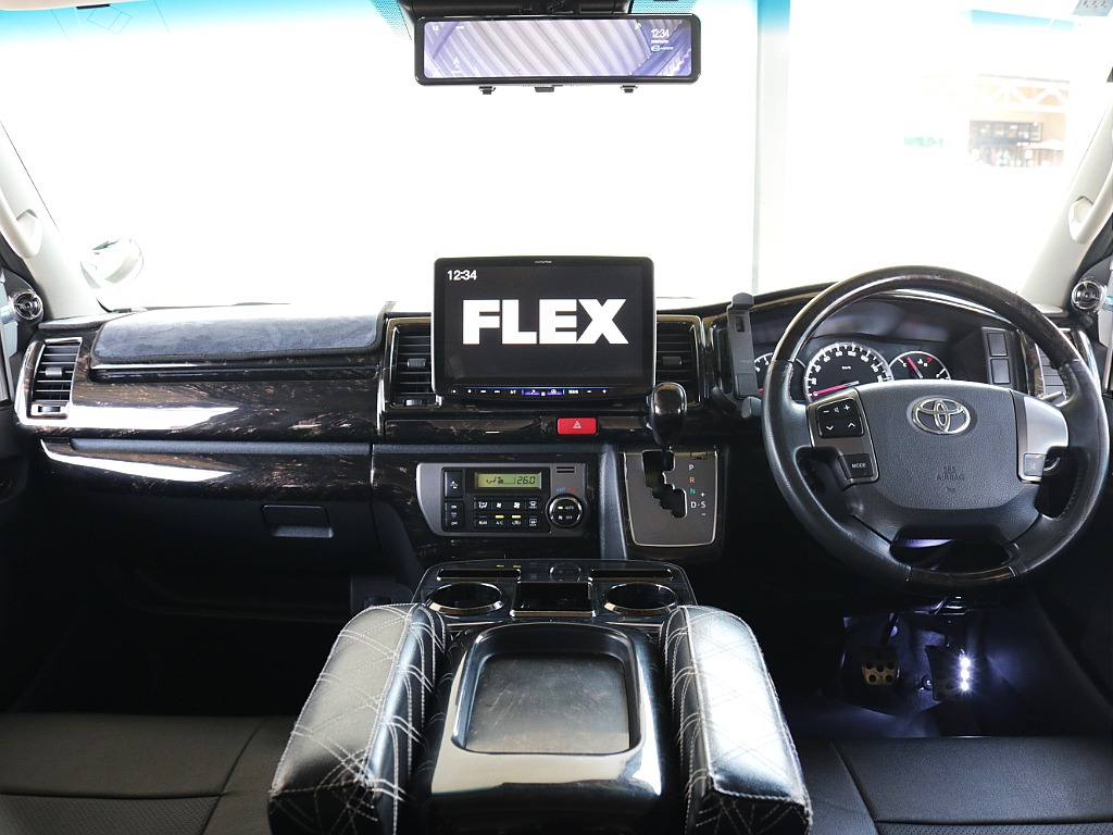 ダークプライムⅡ特別仕様車限定インテリア