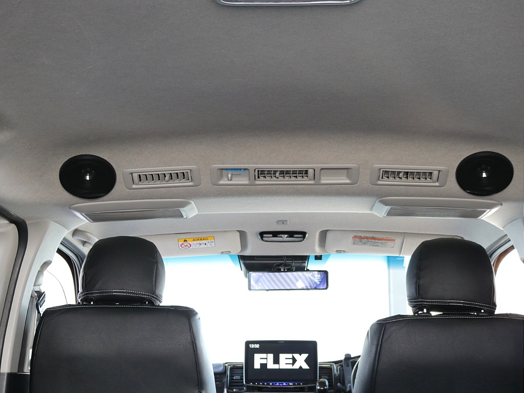 天井スピーカー・後席用フリップダウンモニター