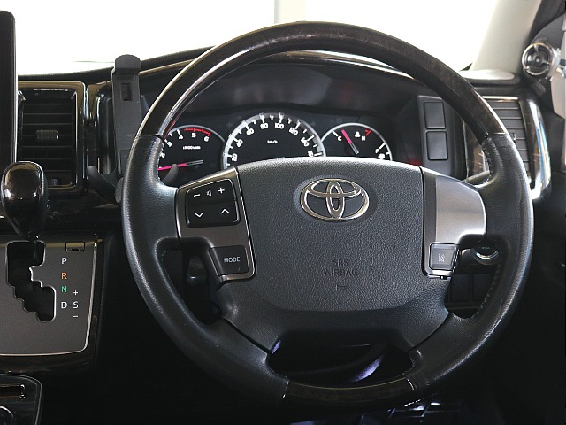 ダークプライムⅡ特別仕様車限定コンビハンドル・コンビシフトノブ