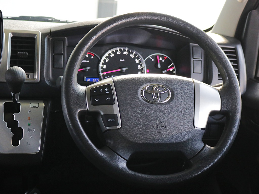 純正ステアリング