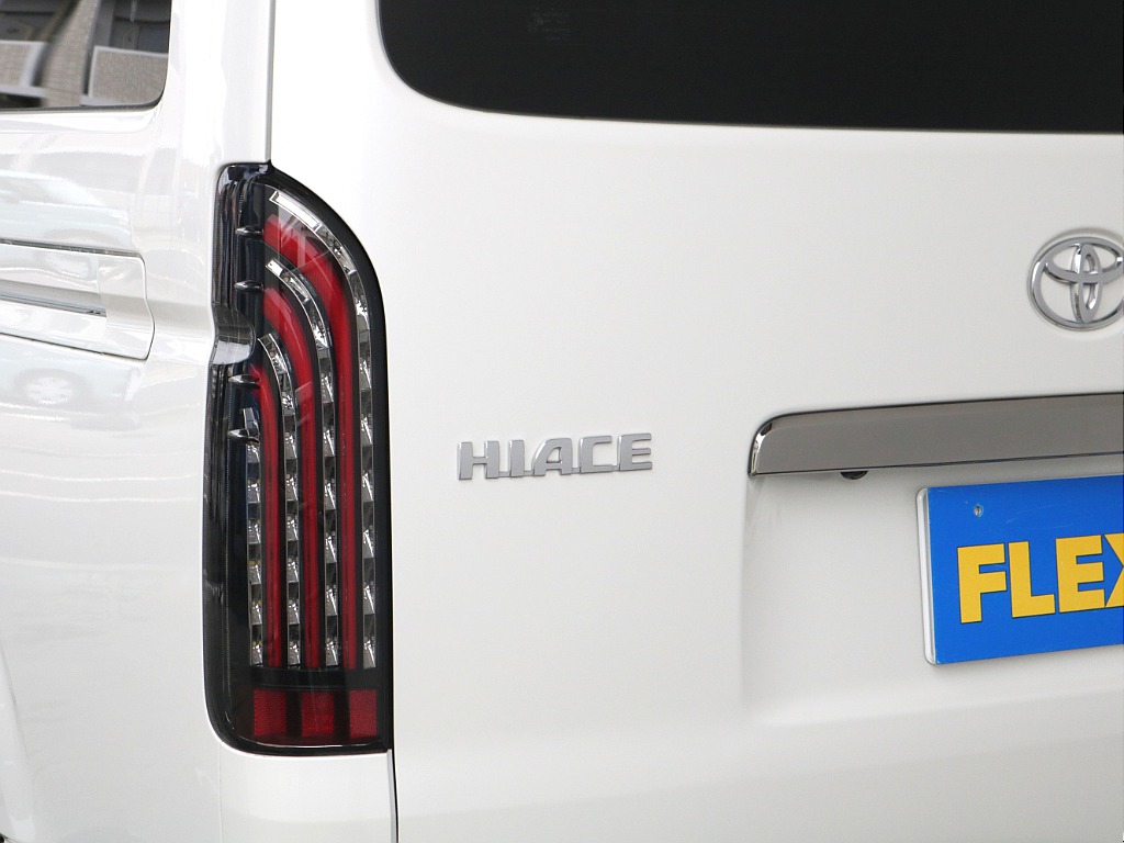 オリジナルLEDテールランプ