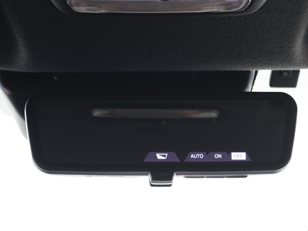 デジタルインナーミラー※モニターと鏡面で切り替え可能