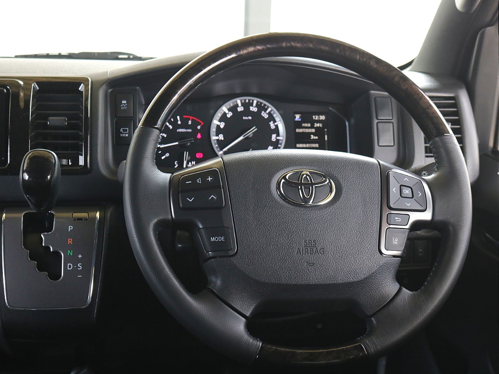 ダークプライムⅡ特別仕様車限定コンビハンドル・コンビシフトノブ