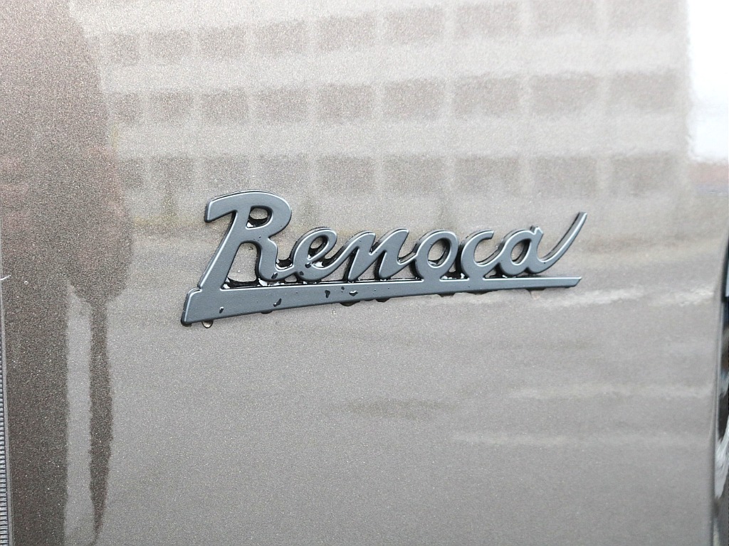 Renoca限定エンブレム