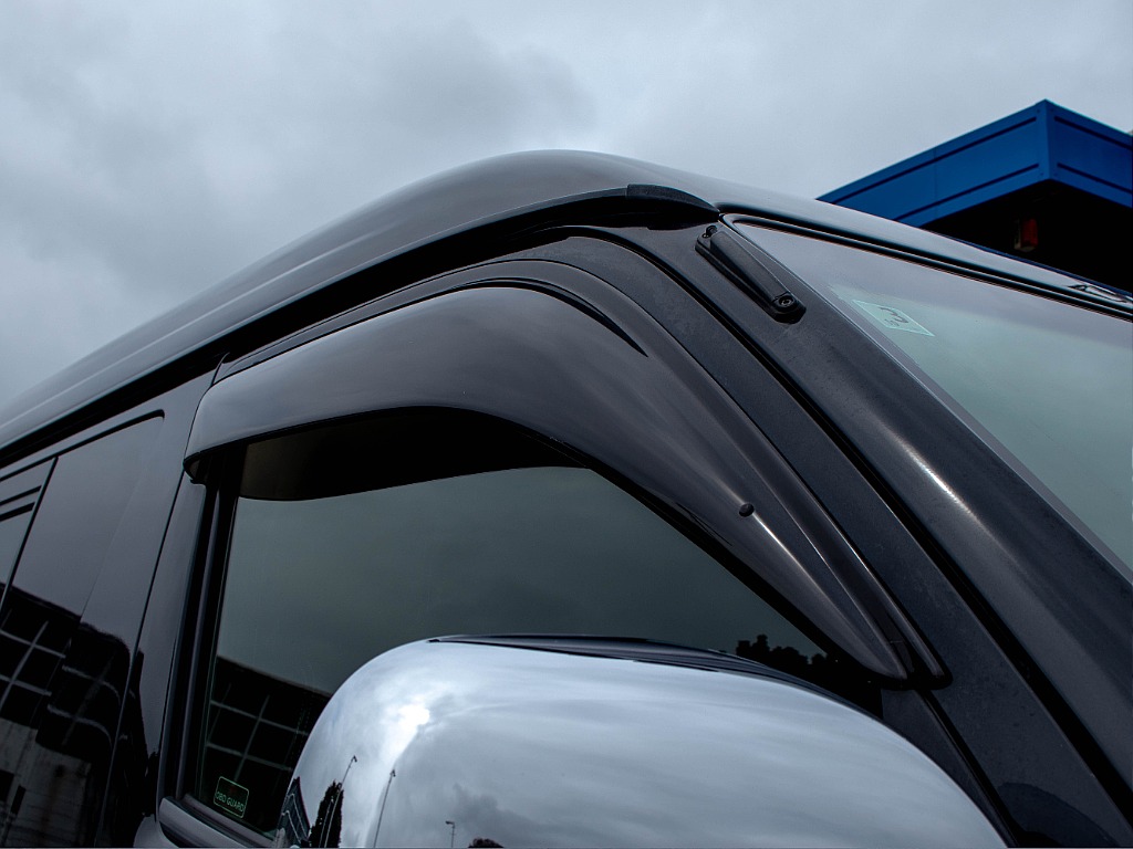 THE STANDARD.ハイエースを選ぶなら、HIACE 2nd TAKASAKI。