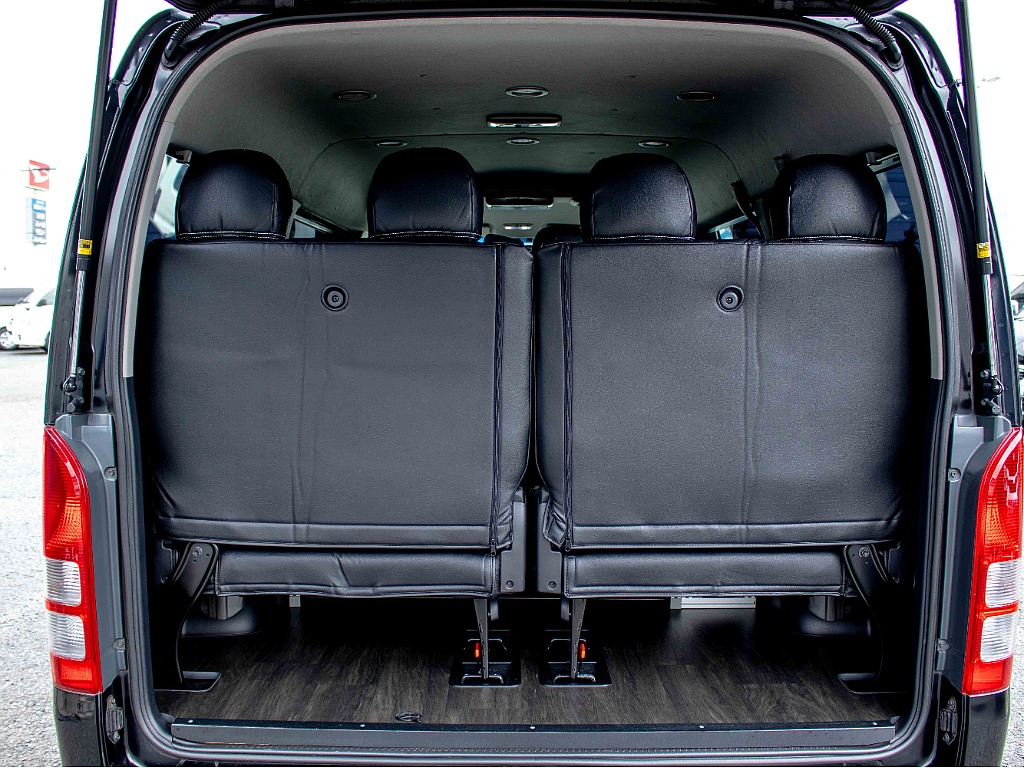 THE STANDARD.ハイエースを選ぶなら、HIACE 2nd TAKASAKI。