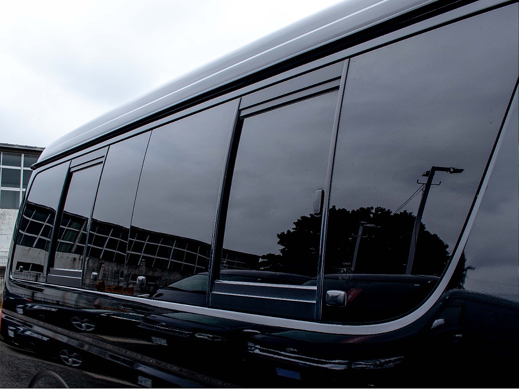 THE STANDARD.ハイエースを選ぶなら、HIACE 2nd TAKASAKI。