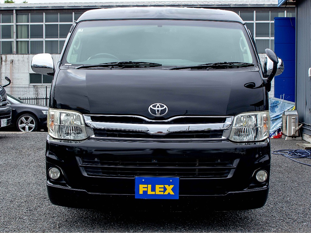 THE STANDARD.ハイエースを選ぶなら、HIACE 2nd TAKASAKI。