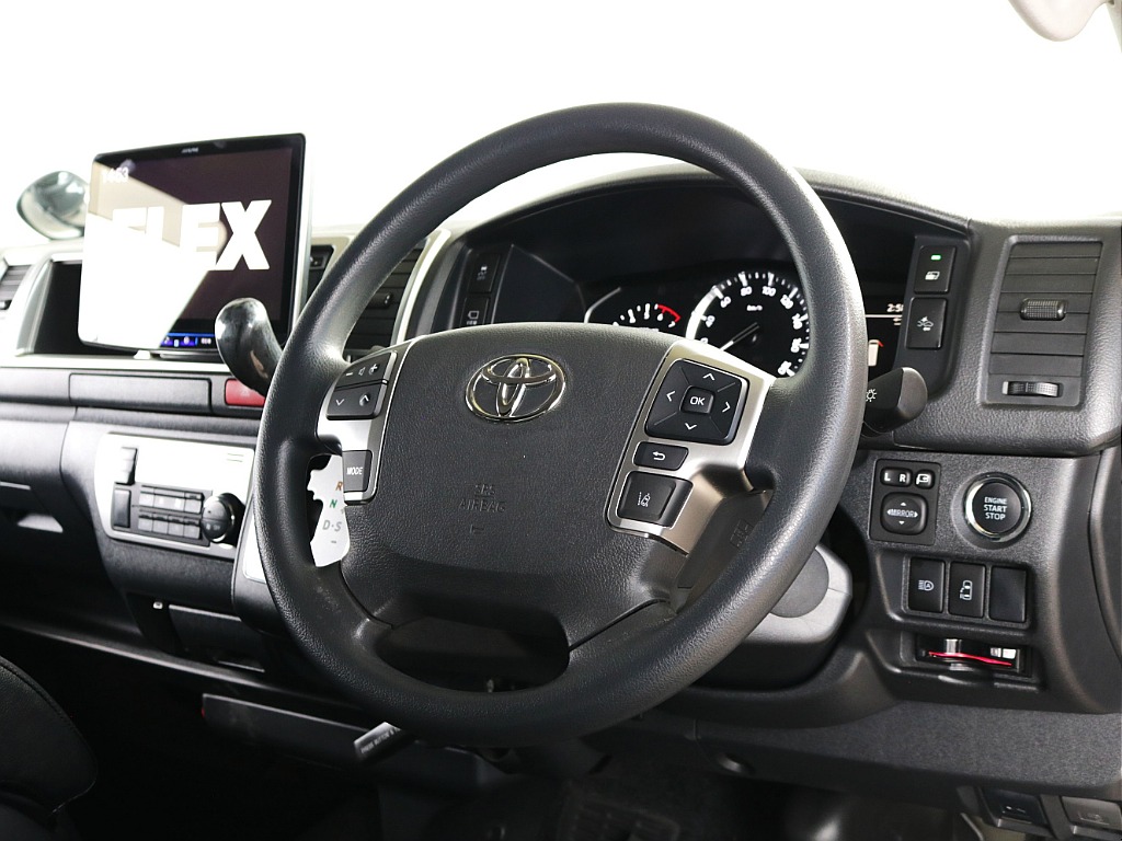 純正ステアリング