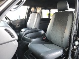 ダークプライムⅡ特別仕様車限定ハーフレザーシート