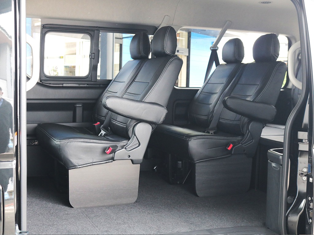 なんだかんだ使いやすいベースシート車両