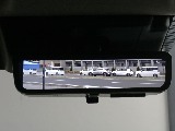 デジタルインナーミラー※モニターと鏡面で切り替え可能