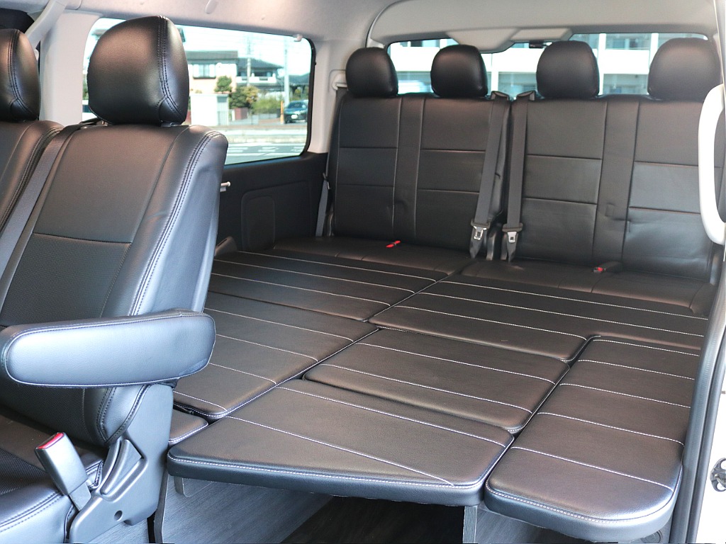 トヨタ&nbsp;ハイエース&nbsp;ワゴン2.7GLロング ミドルルーフ&nbsp;場面ごとに自由自在の内装架装！！&nbsp;栃木県の詳細画像&nbsp;その20
