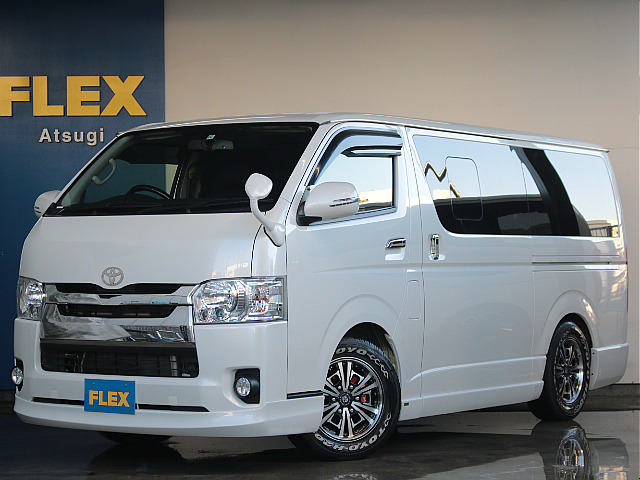 H29年式　ハイエースバン　スーパーGL　3.0L　ディーゼル2WD　フルエアロ搭載　ベットキット装備の車中泊仕様