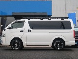 R4年式　ハイエースバン　S-GL　DPⅡ　ディーゼル4WD　内外装カスタム盛沢山！高年式車両！