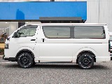 オフロード感のある4WD！人気のパッケージなります！
