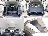 ４列目を跳ね上げる事で荷室空間の確保も可能となります！