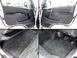 運転席・助手席付近、足元共に状態良好です！