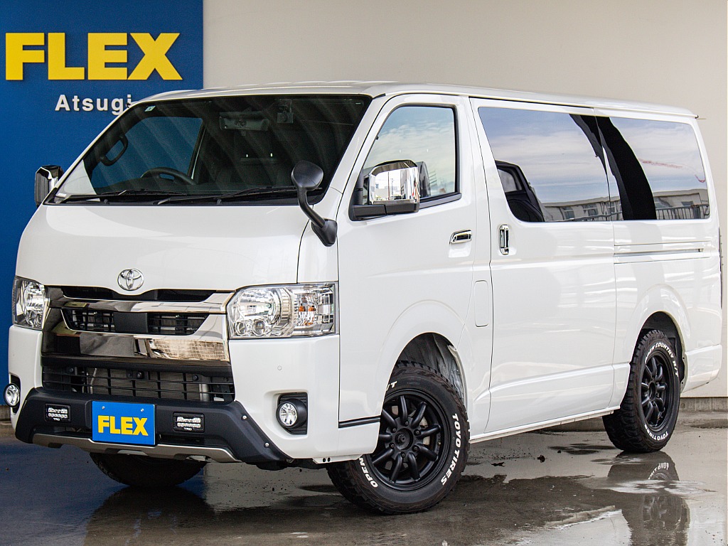 R4年式　ハイエースバン　S-GL　ダークプライムⅡ　ディーゼル4WD　高年式の低走行車両！