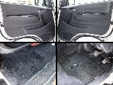 ドアの内側に収納スペースもございます！